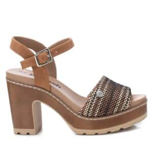 ECO LEATHER SANDALS WITH CHUNKY HEEL 170694 REFRESH CAMEL