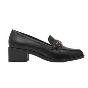 LEATHER LOAFERS WITH GOLDEN DETAIL 1-24318-43 001 TAMARIS BLACK