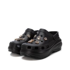 CLOGS WITH PINS 143888 XTI BLACK