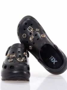 CLOGS WITH PINS 143888 XTI BLACK